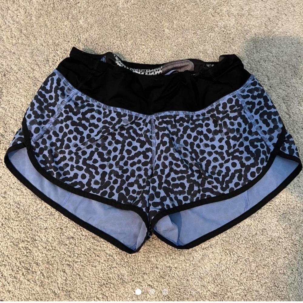 Lululemon vintage speed up shorts 2.5” size 4